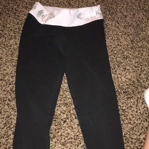 Pink Victoria secrets yoga leggings